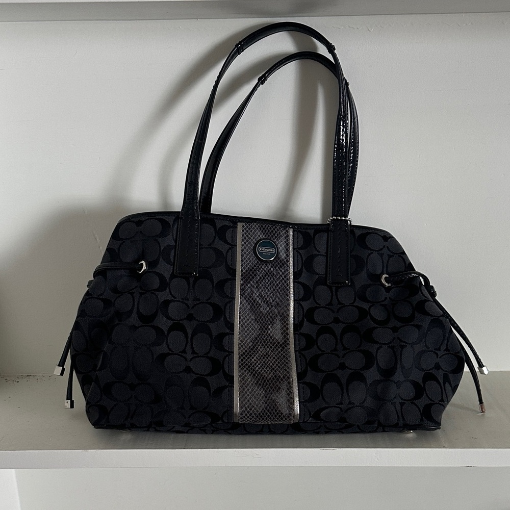 Coach Black and Gray Signature Shoulder Bag
